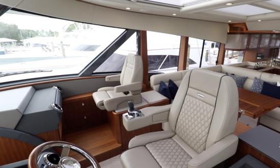 Riviera Belize 66 Sedan seat