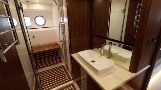 Riviera Belize 66 Sedan shower