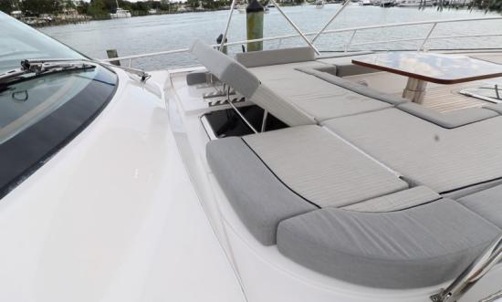 Riviera Belize 66 Sedan sun pad