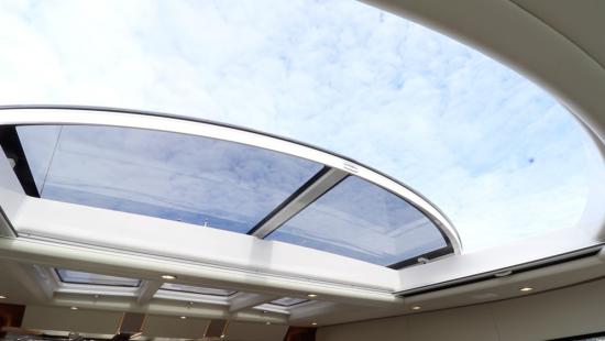 Riviera Belize 66 Sedan sunroof