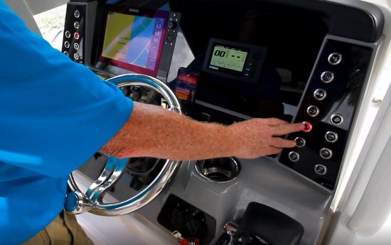 Robalo R272 accessory switches