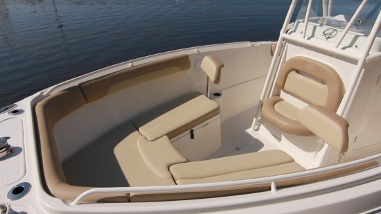 Sailfish 242CC bow seating