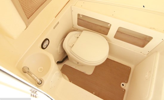 Sailfish 242CC shower
