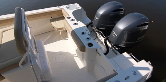 Sailfish 242CC transom