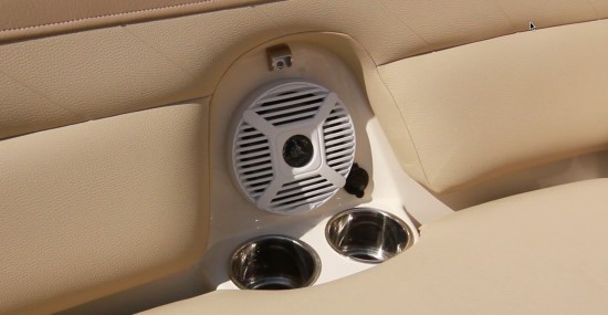 Sailfish 245DC lighting