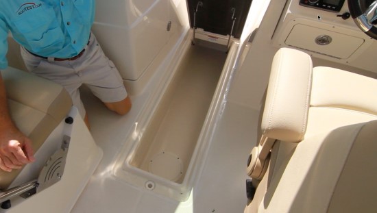 Sailfish 245DC ski locker