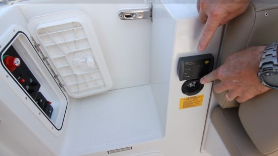 Sailfish 245DC battery switches