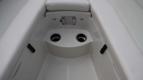 Sailfish 290CC drink holders