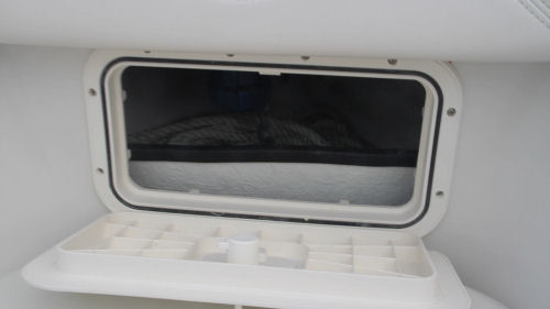 Sailfish 290CC hatch access