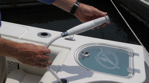 Sailfish 290CC freshwater shower