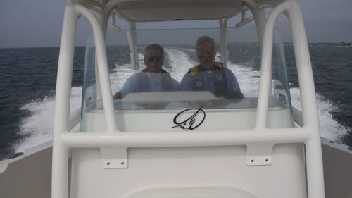 Sailfish 290CC wrap around windshield