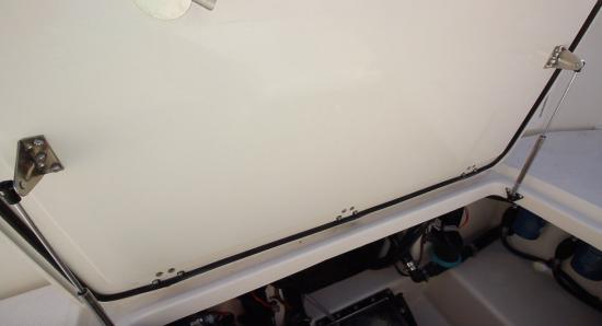 Sailfish 360 CC hatch