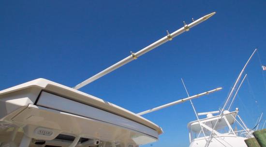 Sailfish 360 CC outriggers