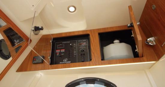 Sailfish 360 CC shore power