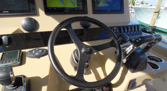 Sailfish 360 CC steering wheel