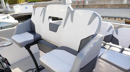Scarab 255 Open ID seat