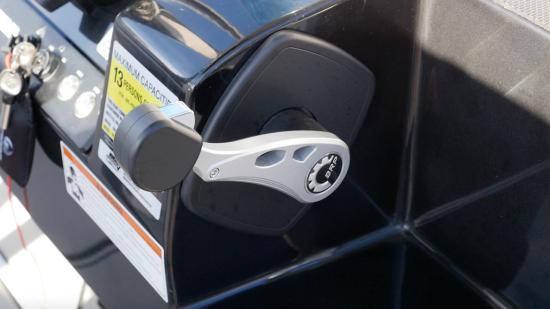 Scarab 255 Open ID throttles