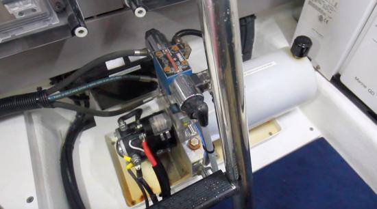 Schaefer Yachts 400 hydraulics