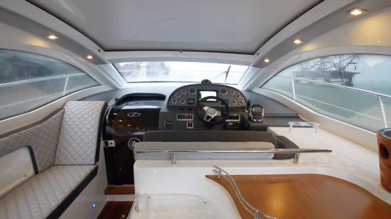 Schaefer Yachts 400 led lights