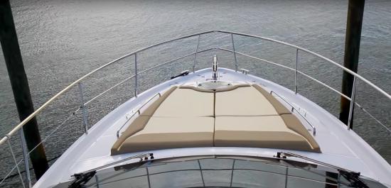 Schaefer 510 Pininfarina bow