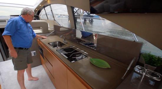 Schaefer Yachts 510 Sport galley