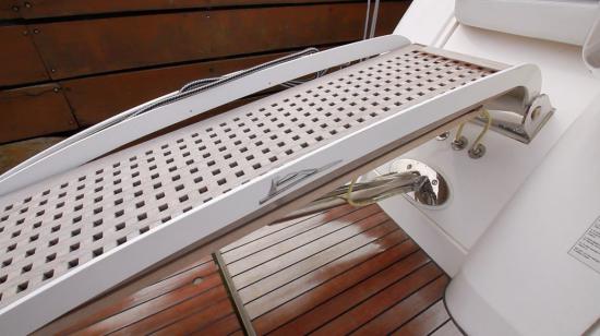 Schaefer Yachts 510 Sport passarelle