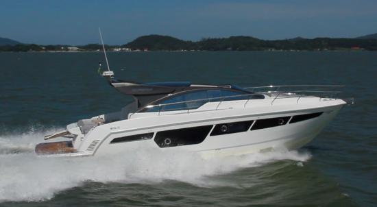 Schaefer Yachts 510 Sport running