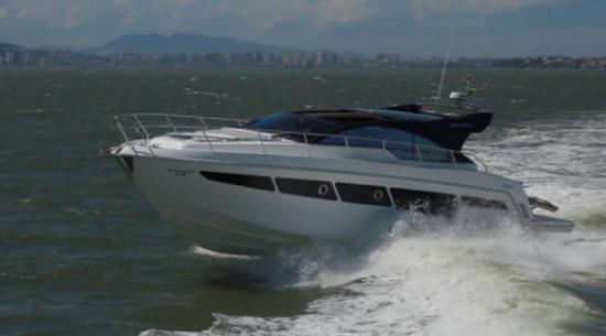 Schaefer Yachts 510 Sport running
