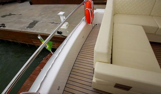 Schaefer 580 railing