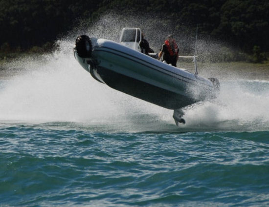 Sealegs 7.1m Sport RIB running shot
