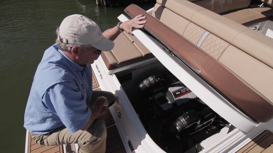 Sea Ray 270 Sundeck engine access