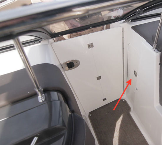 Sea Ray 280 SLX hatch