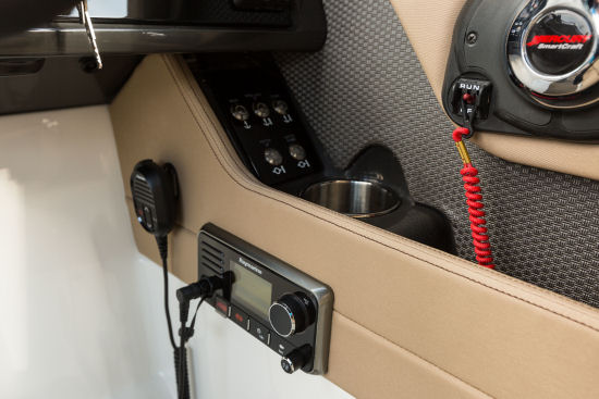 Sea Ray 280 SLX vhf radio