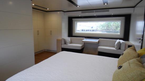 Sirena 64 master stateroom