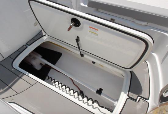 Tahoe 2150 CC trolling motor