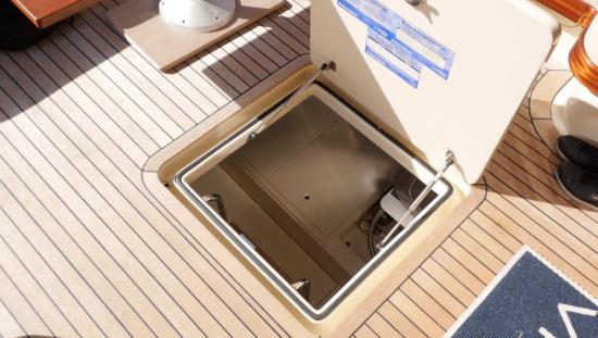 Vicem Classic 58 cockpit hatch