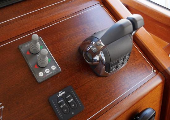 Vicem Classic 58 trim tabs