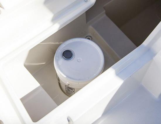 World Cat 280DC-X bucket