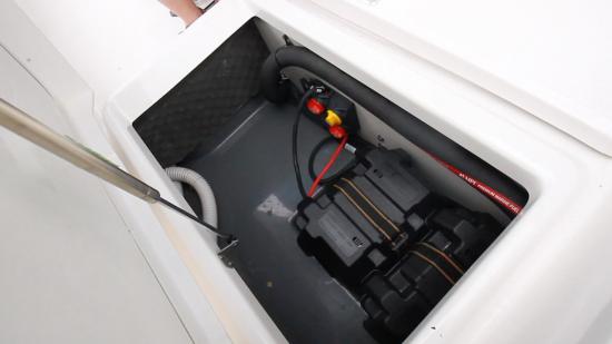 Yamaha 190 FSH Sport jump seat