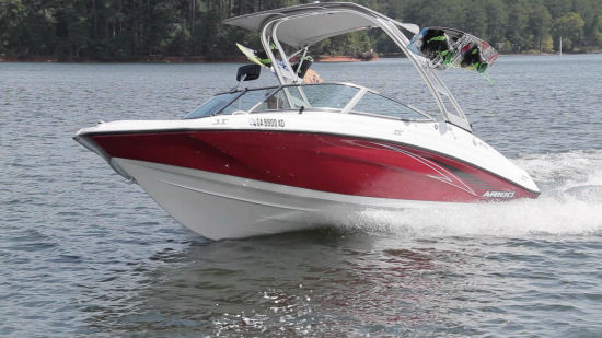 Yamaha AR190 running shot