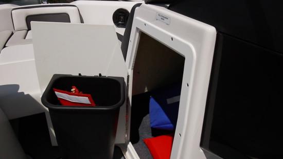 Yamaha AR195 helm console