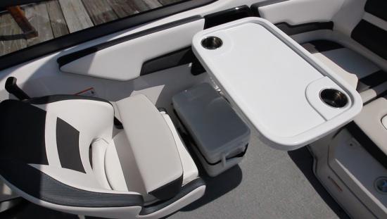 Yamaha AR195 helm seat