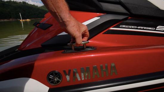 Yamaha FX Limited SVHO cleats