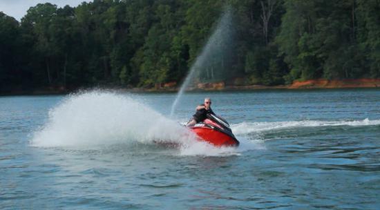 Yamaha GP1800R running