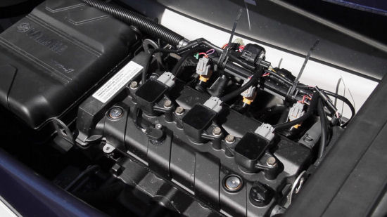 Yamaha VX Deluxe engine