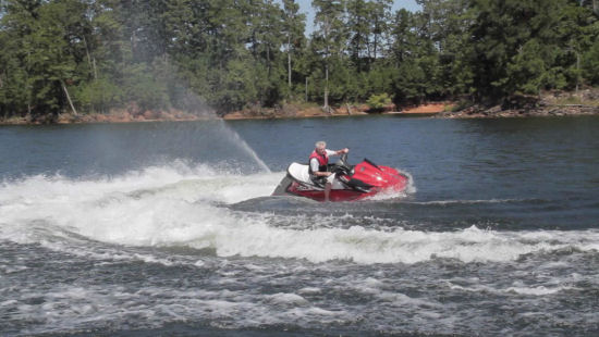 Yamaha VX Limited running shot