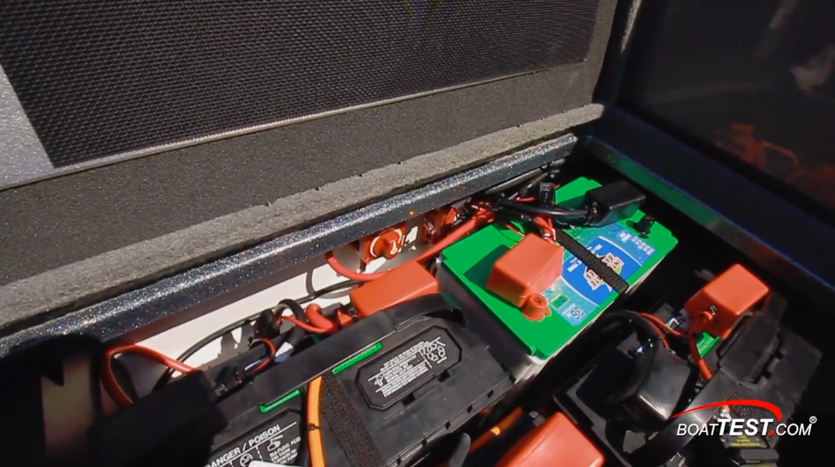 nitro zv19 sport battery switch