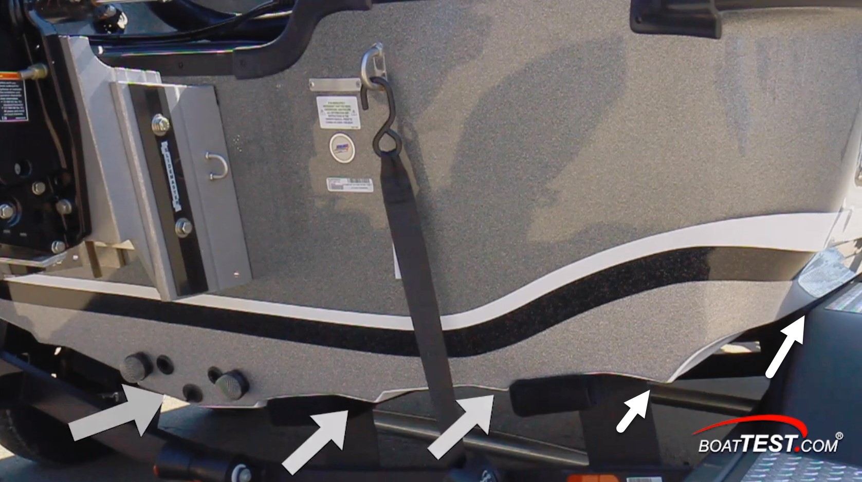 nitro zv 19 sport bottom design