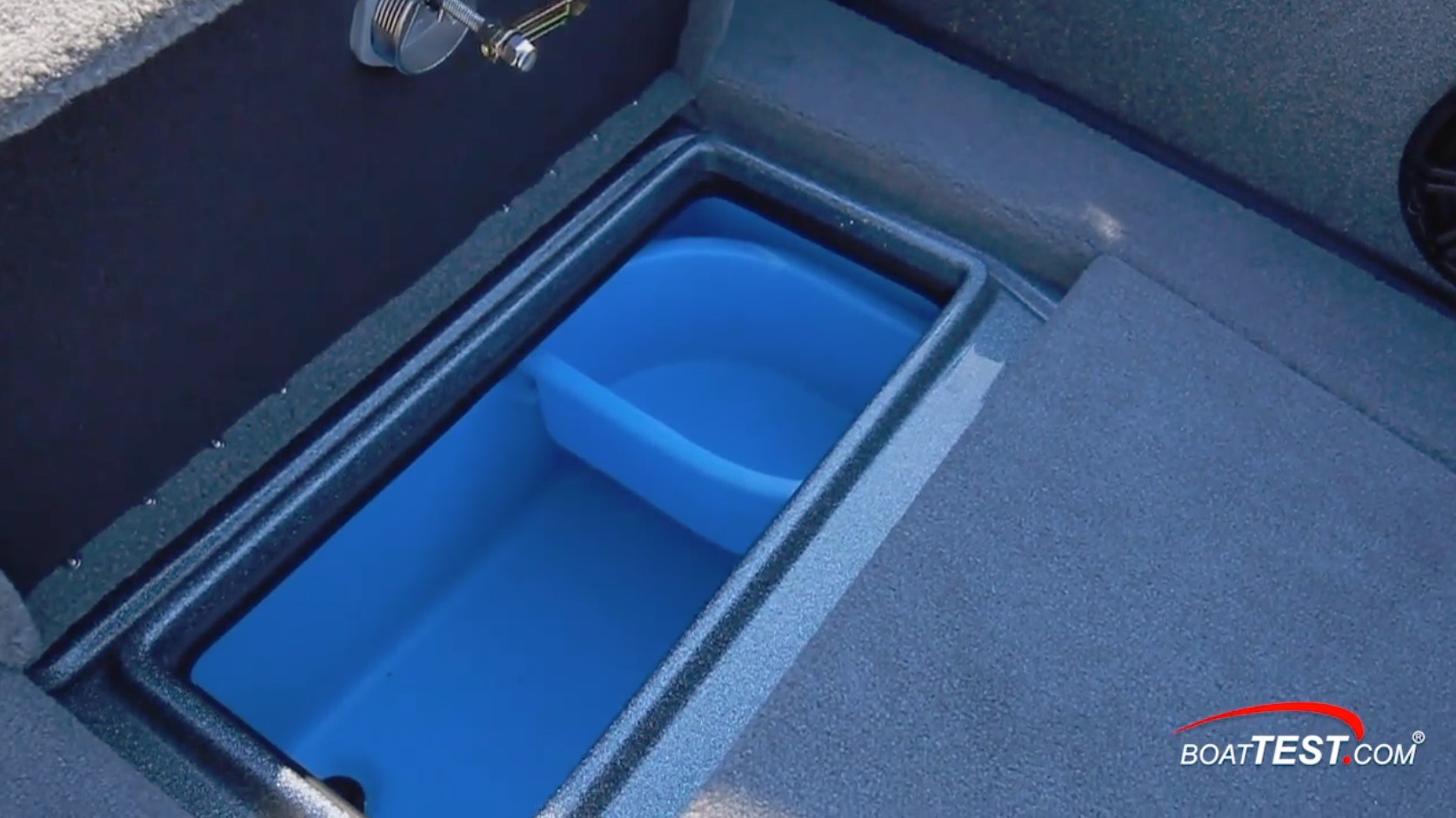 nitro zv19 sport cooler