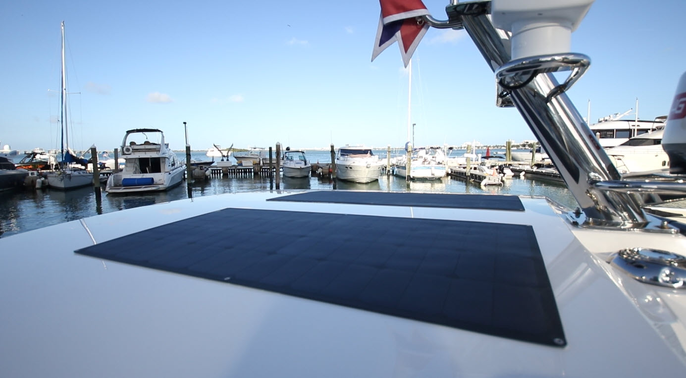 Nimbus 365 Coupe solar panels